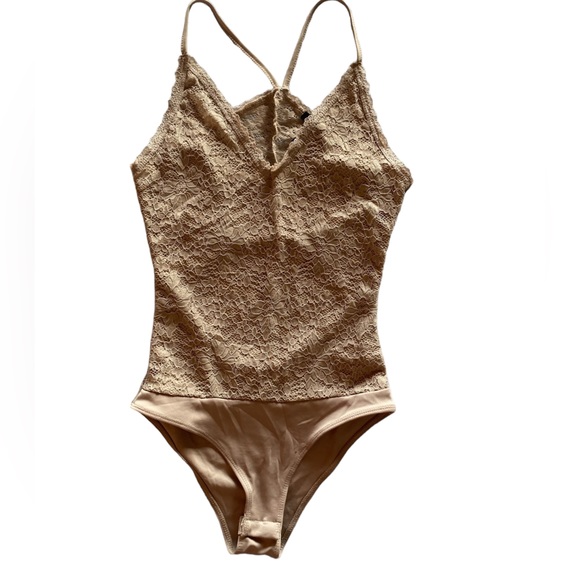 Forever 21 Other - Flattering Tan Bodysuit Suit Forever 21 Size S Great Condition